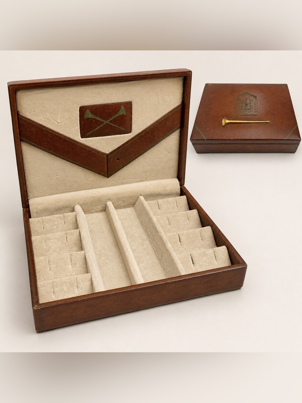Vintage Men’s Trumpet Jewelry Valet Box Brown Leather